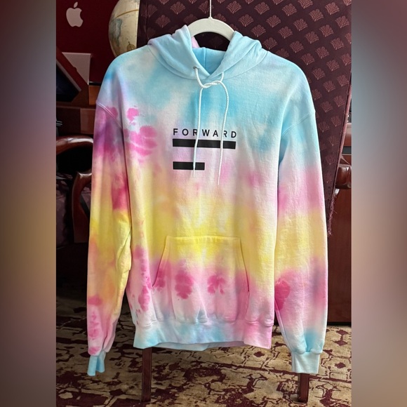 FORWARD SPACE Tops - **BRAND NEW**  FORWARD TIE-DYE HOODY- WORN BY JASON SUDEIKIS - GOLDEN GLOBES (M)